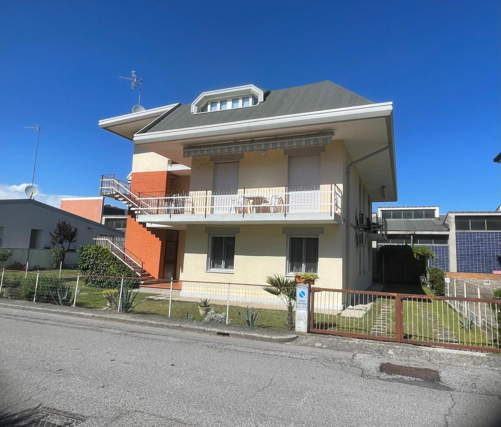 Appartamento Villa Asio Lignano Sabbiadoro Extérieur photo